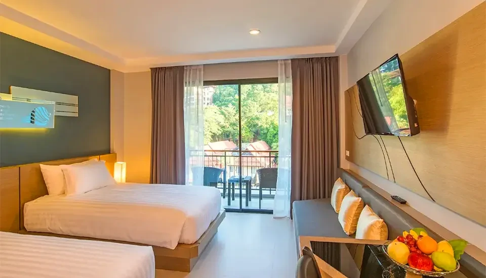 هتل آوا سی ریزورت